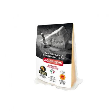 Juust Parmigiano Reggiano, rasva 32%, hoitud min 12 kuud, 8*~1kg, Agriform